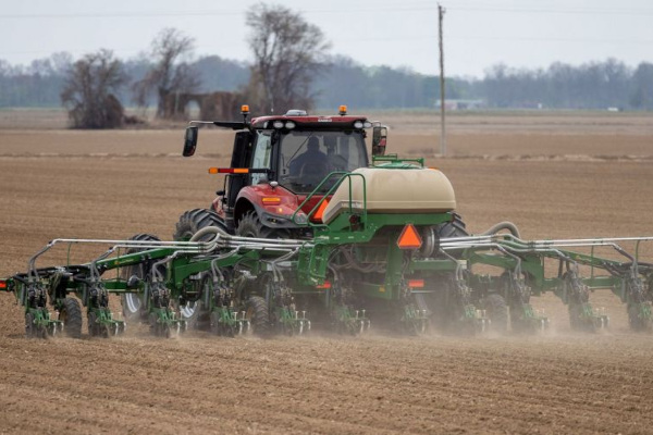 GP-40StackFoldPlanter-2022.jpg
