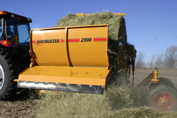 Haybuster-BaleProcessors-Y23.jpg
