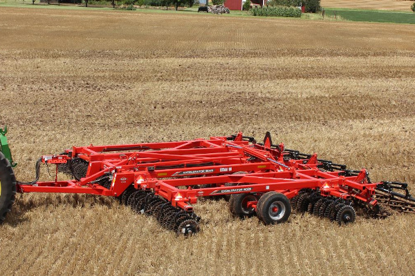 Kuhn-Excel8005-30-2021.jpg
