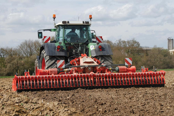 Kuhn-HR1040R-Series-2021.jpg
