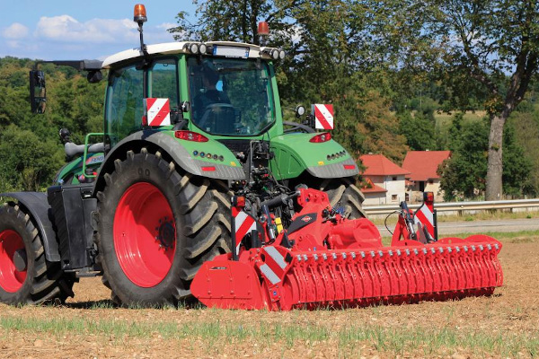 Kuhn-HR1040Series-2021.jpg