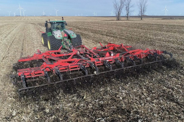 Kuhn-Interceptor8055-30-40-2022.jpg