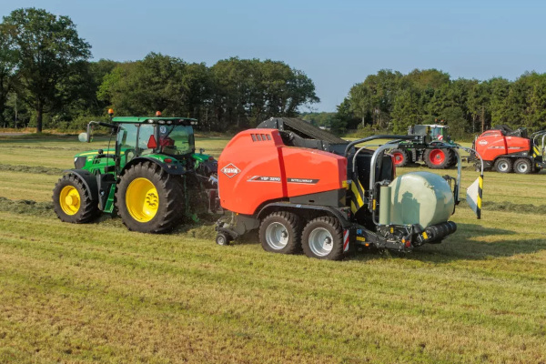 Kuhn-VBP-3200BalePack-Y23.jpg