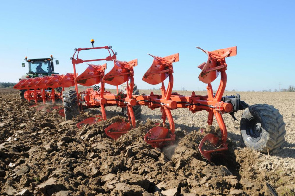 Kuhn-VariChallenger9-2022.jpg
