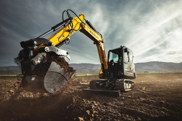 NH-MiiniExcavators-2023.jpg