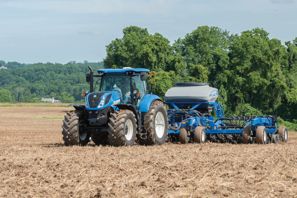 NH-TractorsTelehandlers-Y23.jpg